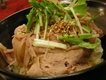 中村屋(海老名)-焼豚のたたき飯.JPG