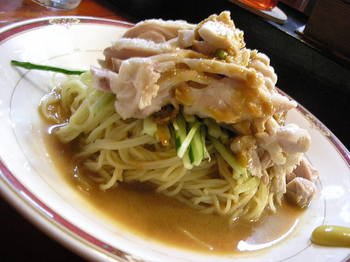 日進月歩(厚木)-バンバンジー冷麺1.JPG